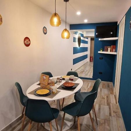 נאפולי Blumon Guest House מראה חיצוני תמונה