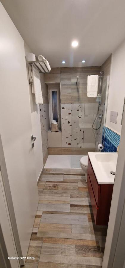 נאפולי Blumon Guest House מראה חיצוני תמונה